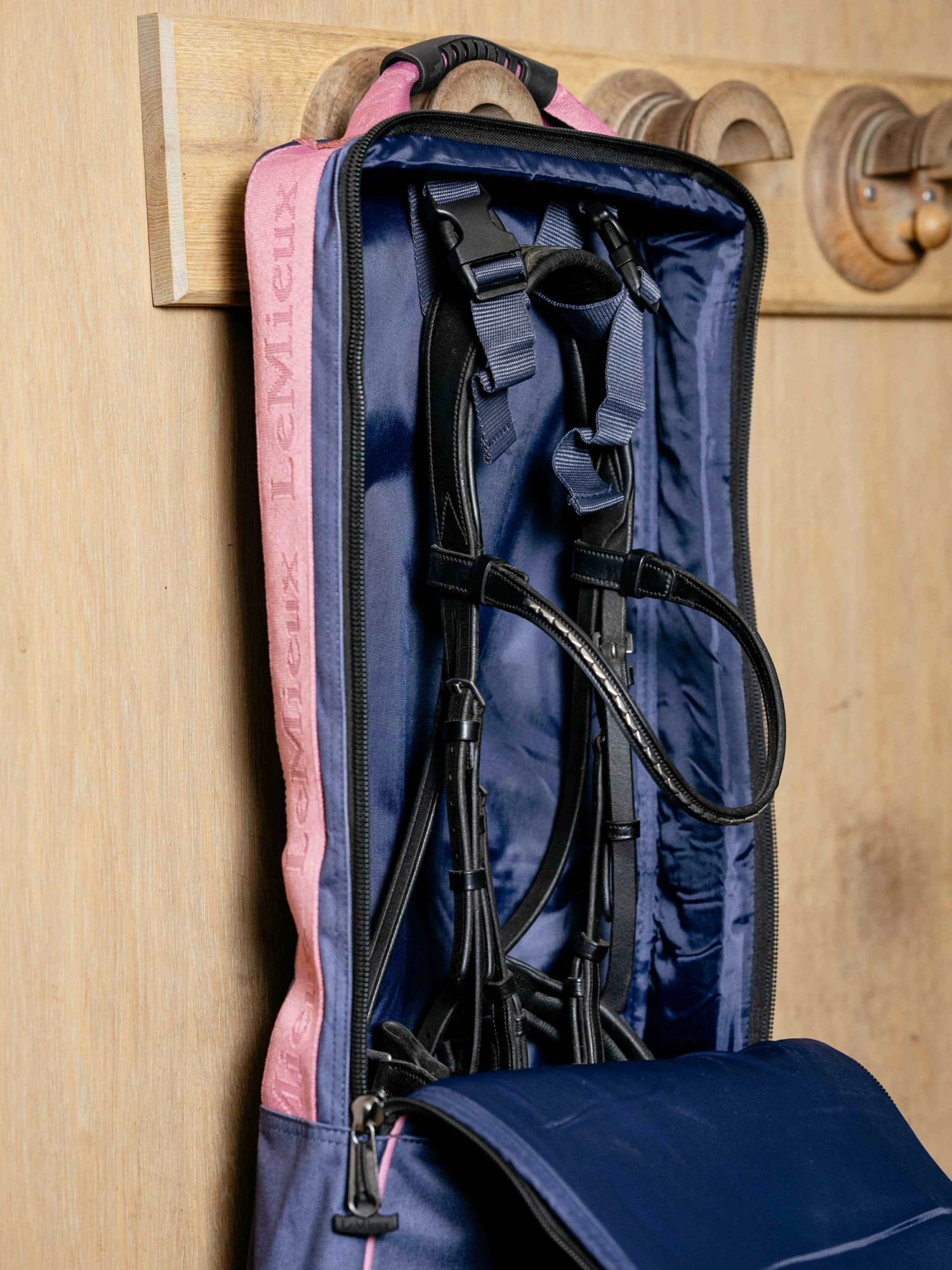 LeMieux Bridle Bag Dusk Blue 2 LeMieux Bridle Bag Dusk Blue - Image 2