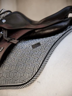 Kentucky Horsewear Kentucky Pied-de-Poule Jump Saddle Pad Black -Lemieux Store 16 48f1da98 2519 4e46 8a48 27a329f5218b