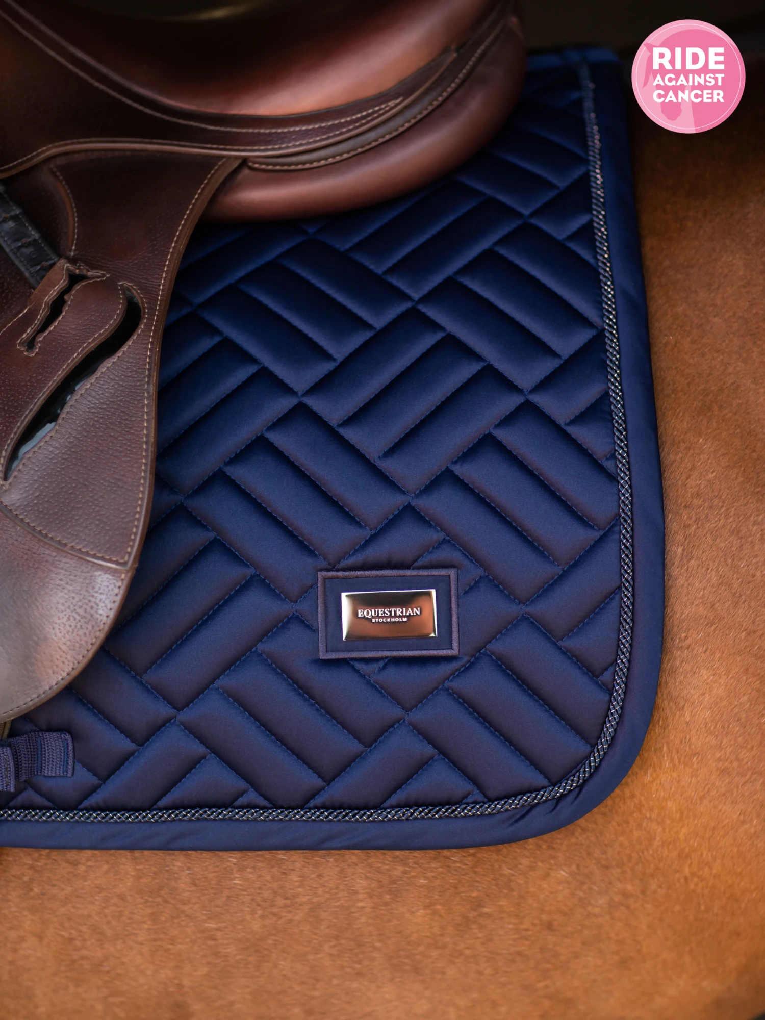 Equestrian Stockholm Modern Jump Saddle Pad Lagoon Blush 4 Equestrian Stockholm Modern Jump Saddle Pad Lagoon Blush - Image 4