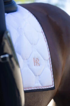 Mrs Ros Charmer Dressage Saddle Pad White Rose Gold -Lemieux Store 4Q6A9789