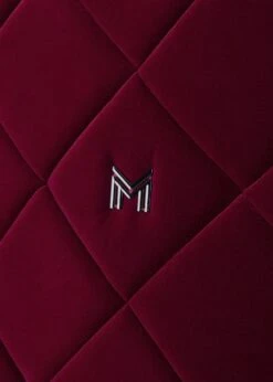 Maximilian Velvet Dressage Saddle Pad Ruby -Lemieux Store DETALLEMANTILLA 49977bf3 e691 4f91 a8d4 7593cdbc5321