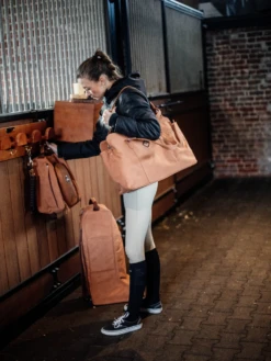 Grooming Deluxe Weekend Bag Chestnut -Lemieux Store KENTUCKY 37