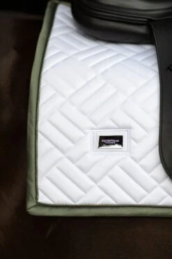 Equestrian Stockholm Modern Dressage Saddle Pad White Striking Valley -Lemieux Store MG 9381 e