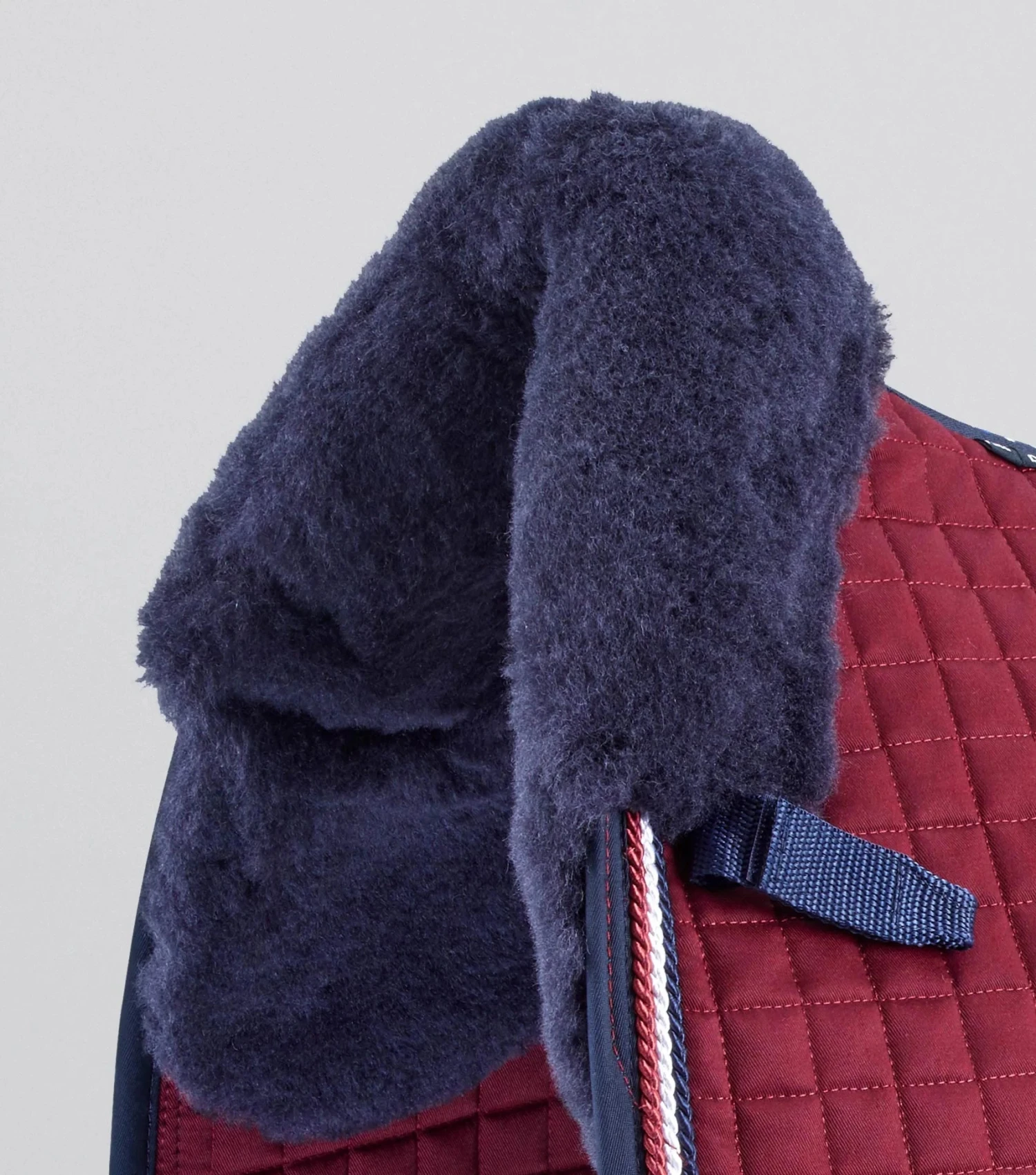 Premier Equine Merino Wool European Dressage Saddle Pad Burgundy/Navy 3 Premier Equine Merino Wool European Dressage Saddle Pad Burgundy/Navy - Image 3