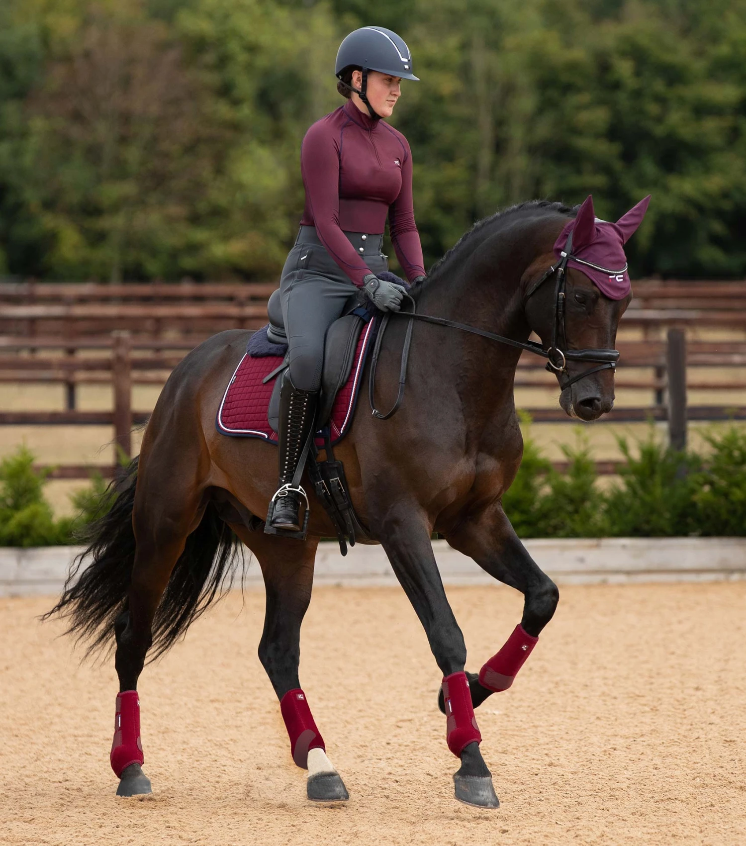 Premier Equine Merino Wool European Dressage Saddle Pad Burgundy/Navy 2 Premier Equine Merino Wool European Dressage Saddle Pad Burgundy/Navy - Image 2