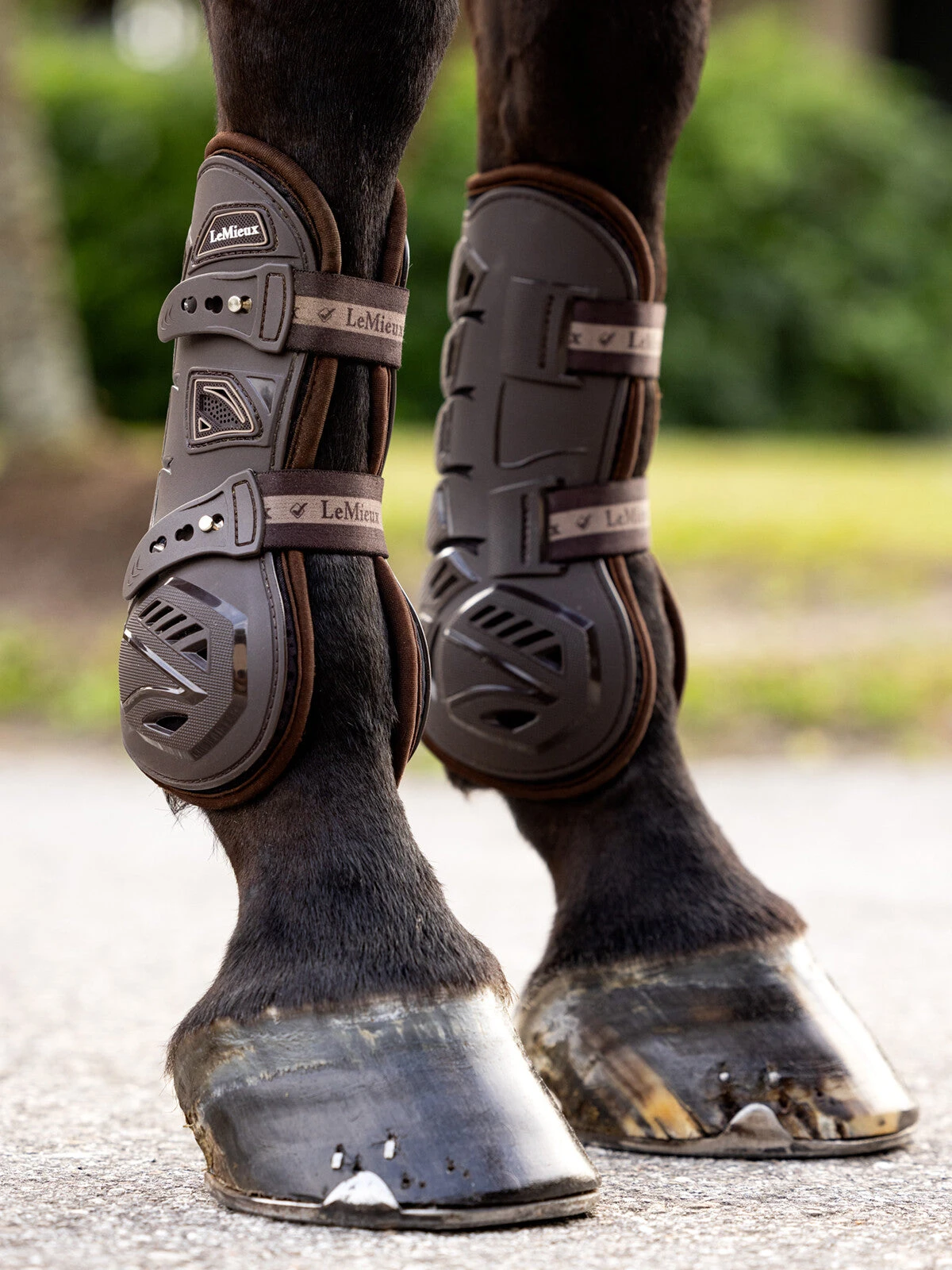 LeMieux Motion Cool Tendon Boot Brown 4 LeMieux Motion Cool Tendon Boot Brown - Image 4