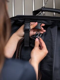 LeMieux Twin Bridle Bag Black 11 LeMieux Twin Bridle Bag Black -Lemieux Store it04966 lifestyle twinbridlebag black 7