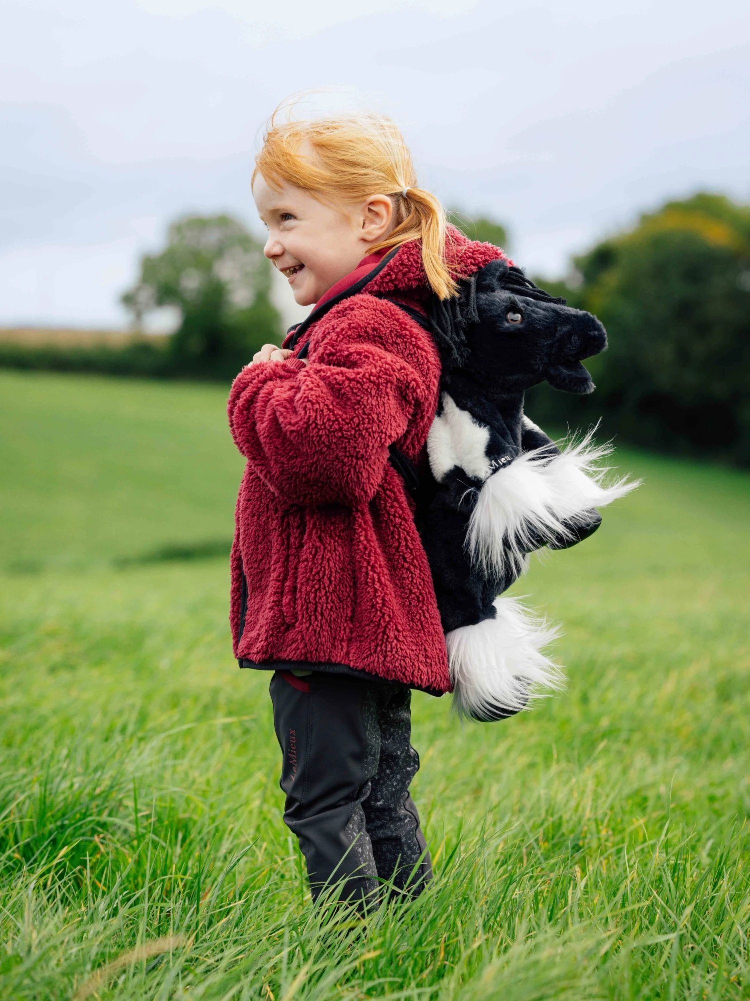 LeMieux Pony Bag Razzle 1 LeMieux Pony Bag Razzle