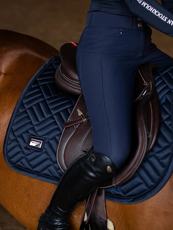 Equestrian Stockholm Maze Jump Saddle Pad Modern Tech Navy 3 Equestrian Stockholm Maze Jump Saddle Pad Modern Tech Navy - Image 3